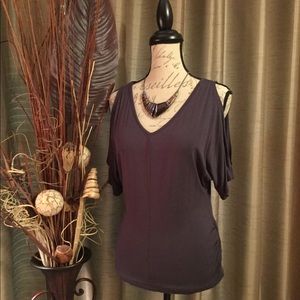 NEW V-Neck Cold Shoulder Top in Charcoal